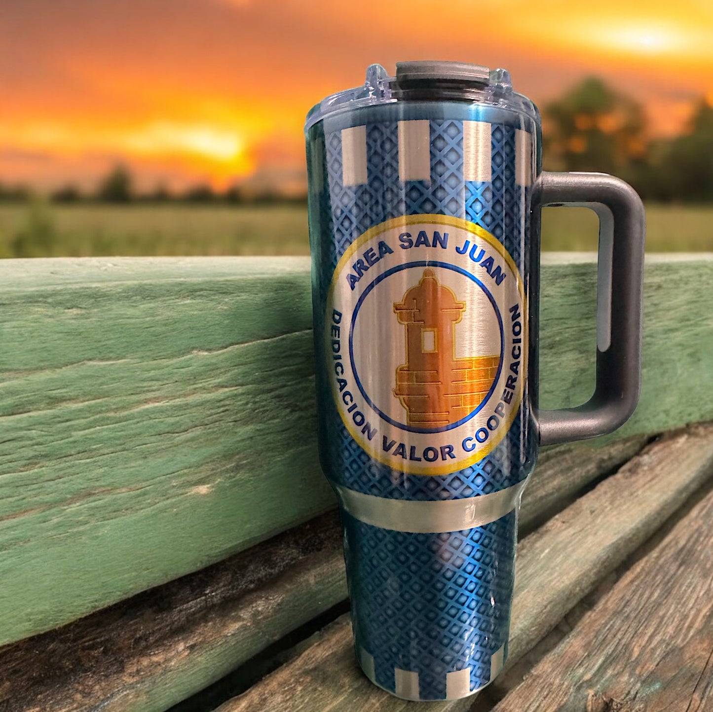 Vaso de la  Policia De Puerto Rico 40 oz. (25% descuento automático durante el pago)