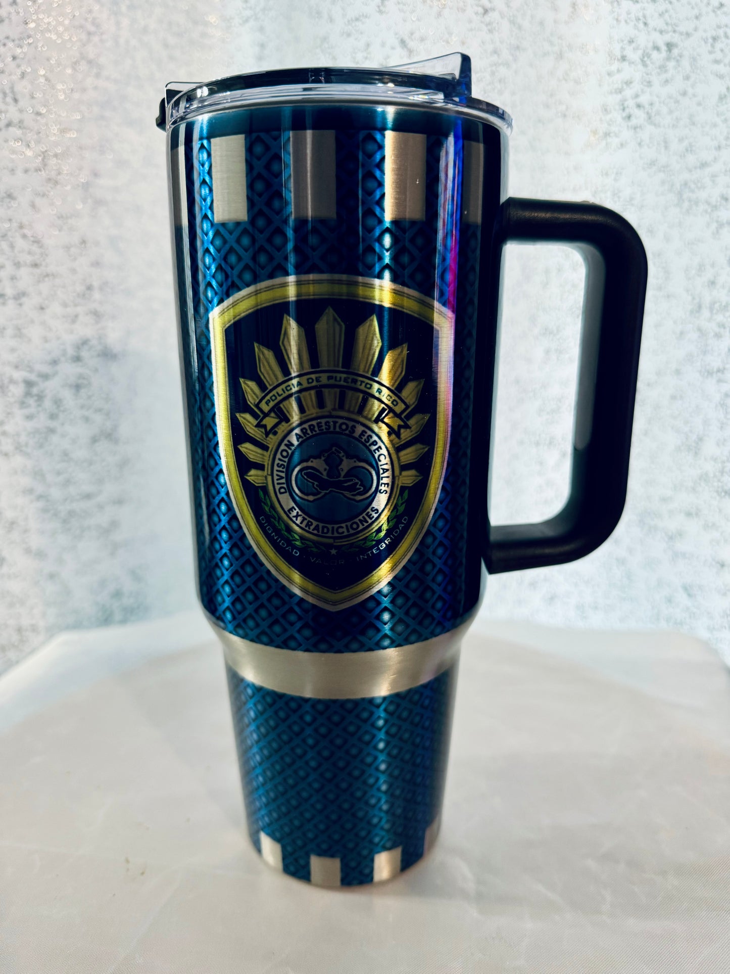 Vaso de la  Policia De Puerto Rico 40 oz. (25% descuento automático durante el pago)